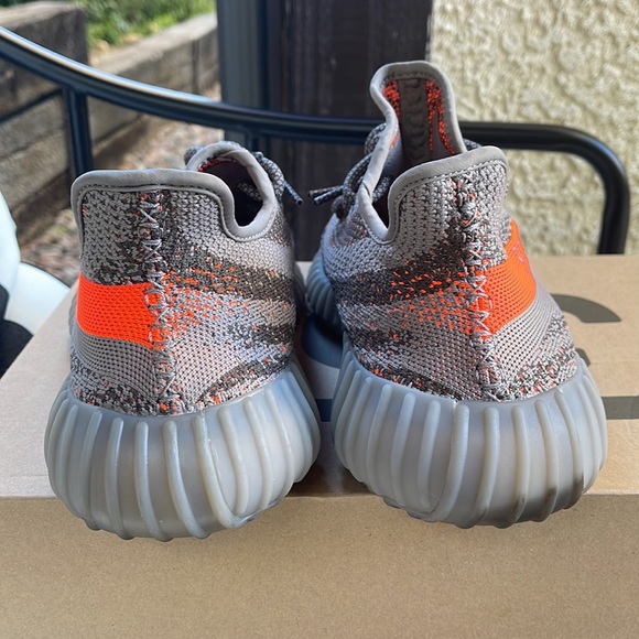 Yeezy Boost 350 V2 Beluga Reflective - Picture 3 of 8